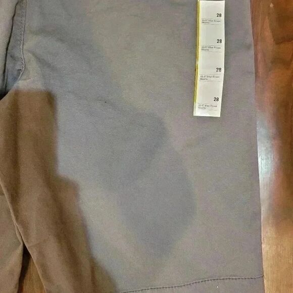 GOODFELLOW MEN'S Thunder Gray Linden Flat Front Chino Shorts - Picture 14 of 16